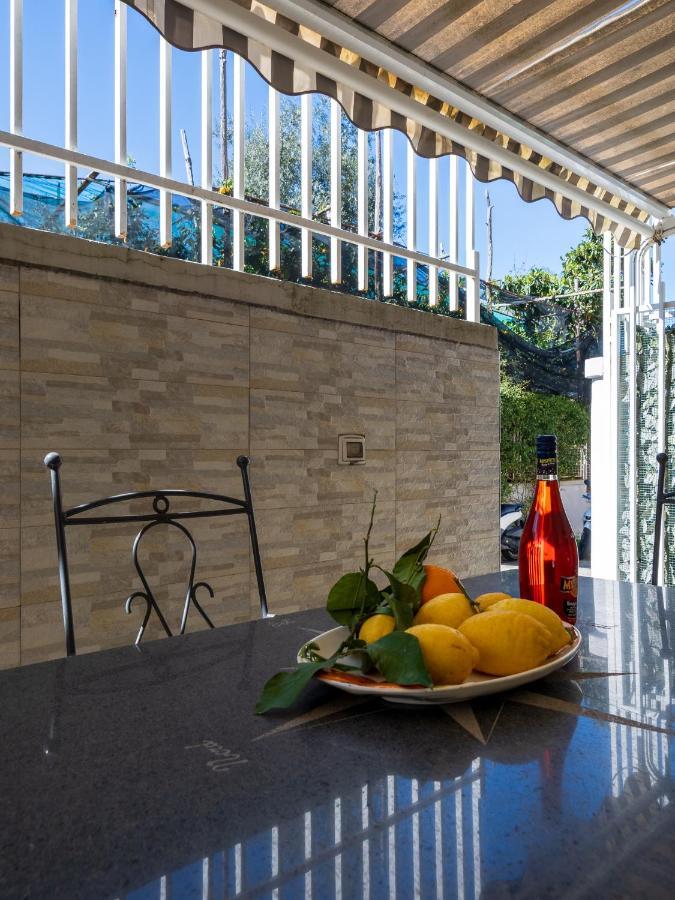 La Dolce Vita Relax - Cozy Apt In Sorrento Apartment Bagian luar foto