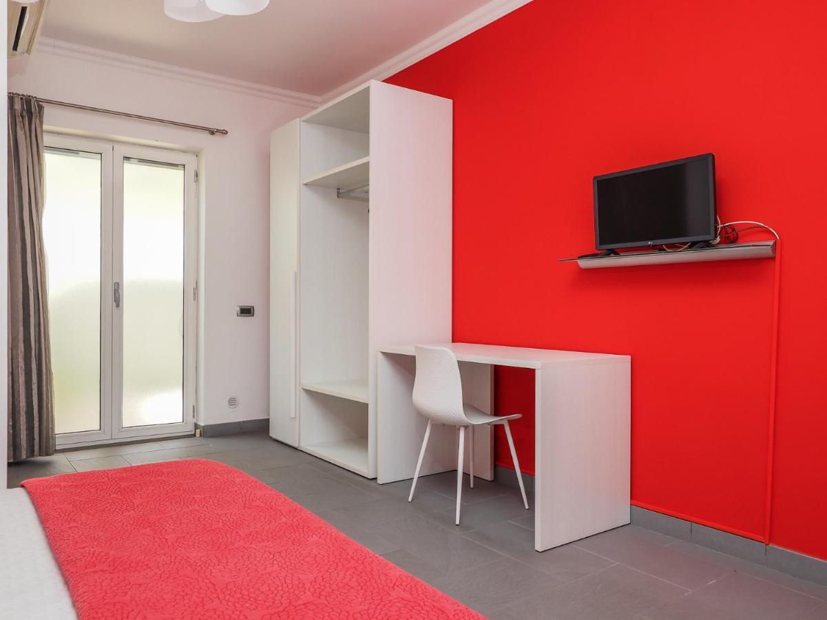 La Dolce Vita Relax - Cozy Apt In Sorrento Apartment Bagian luar foto